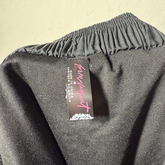 Free People Movement Shirr Enough Shorts Size Medium - Picture 6 of 8